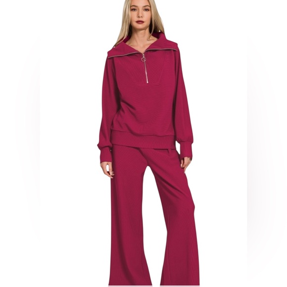Zenana Outfitters Tops - 🆕 Zenana Gorgeous Ribbed Half-Zip Sweatshirt and Flare Pants Set. NWT!💥